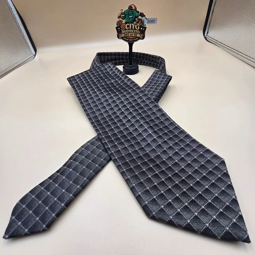 Principe Italy Mens Silk Tie Black Grey Geometric Grid Pattern Professional 3.¾